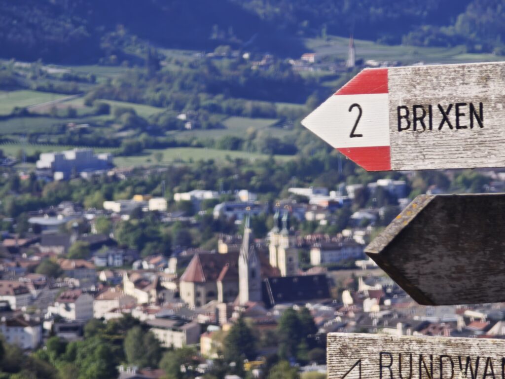 Wie wäre es mit einem kleinen Rundweg von der Altstadt Richtung Weinstöcke?